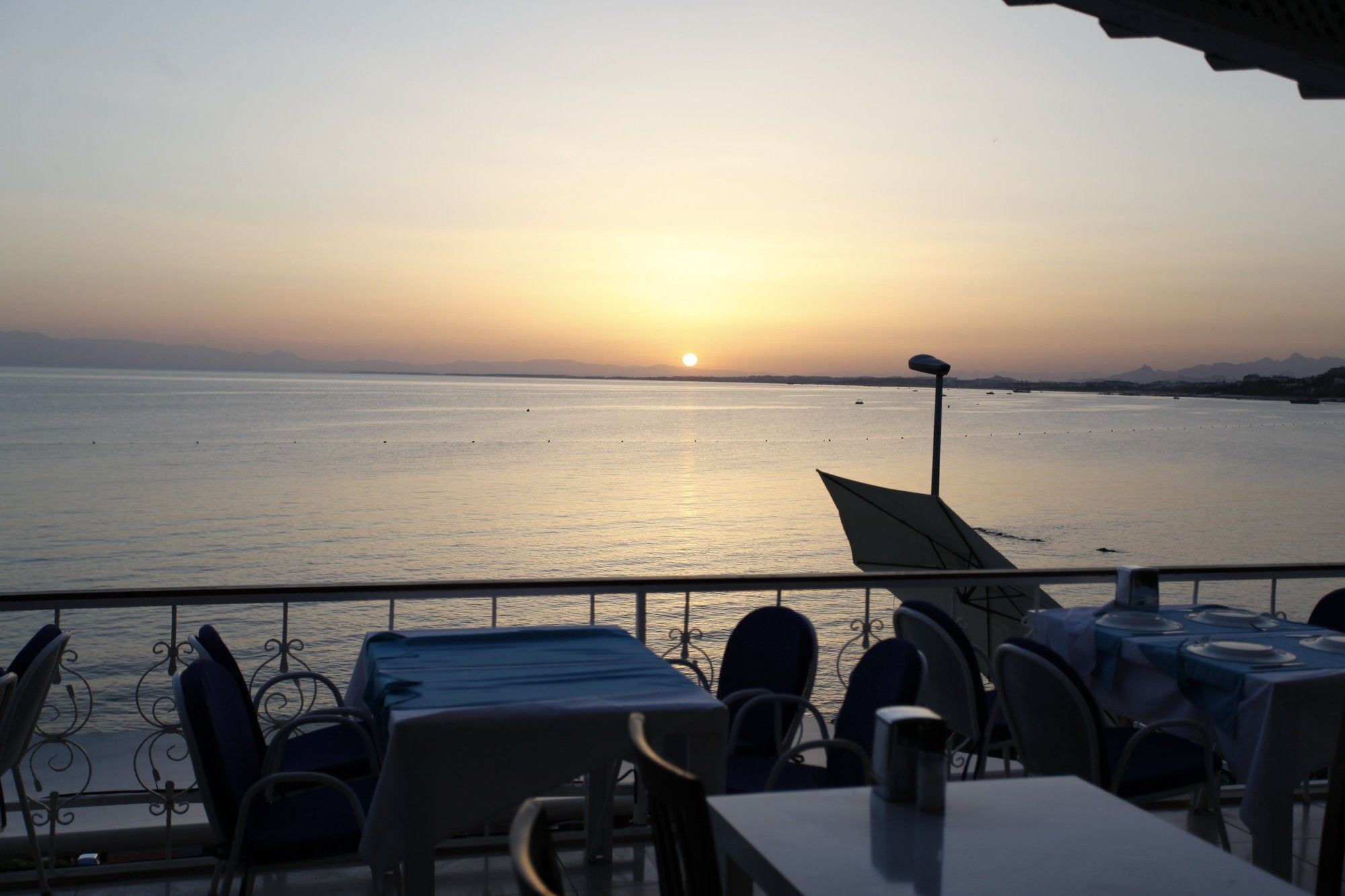 Kuba Beach Hotel Sidé Extérieur photo